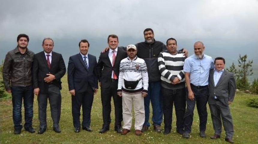 Araplar &Ccedil;ambaşı Yaylası&rsquo;na Hayran Kaldı