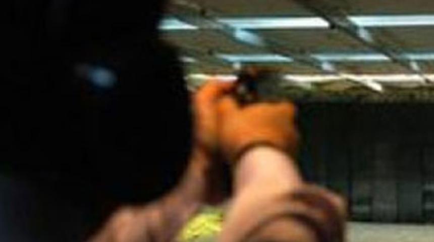 Atış poligonunda intihar etti