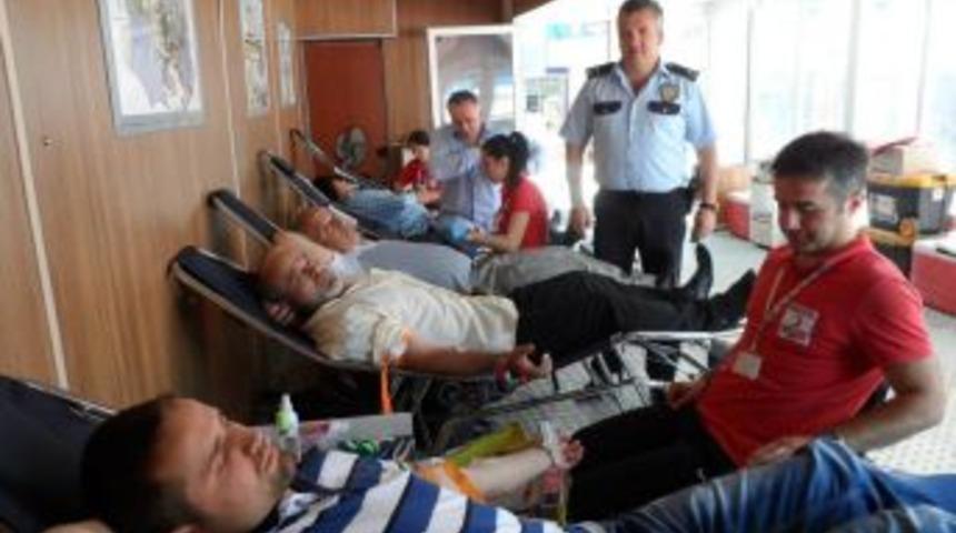 Alaplı'da ş&ouml;len gibi kan bağışı