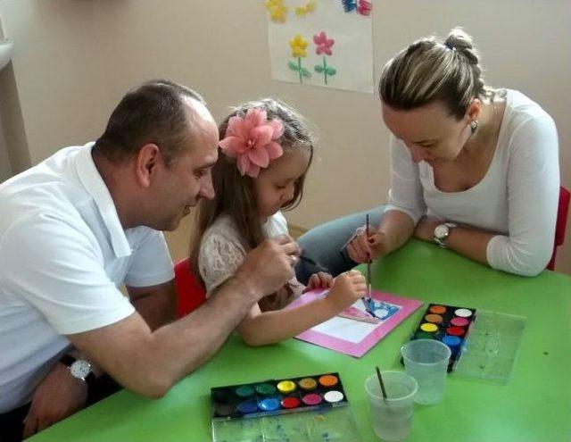 Minik &Ouml;ğrencilerden Portfolyo &Ccedil;alışması 1