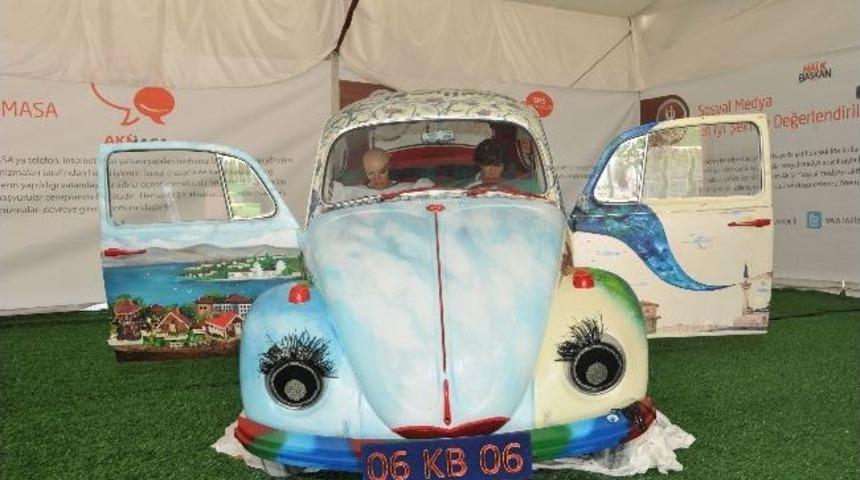 Araba Değil Sanki Sanat Harikası