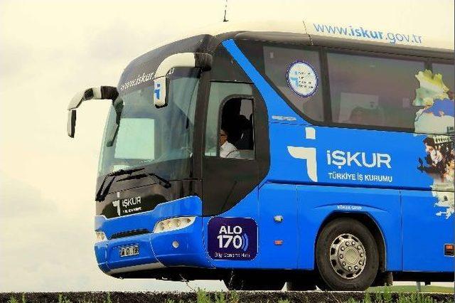 İşkur Otob&uuml;s&uuml;n&uuml;n İstihdam Yolculuğu Sona Erdi 3