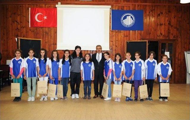 Altındağlı Gen&ccedil;ler Yaz Kampında 1