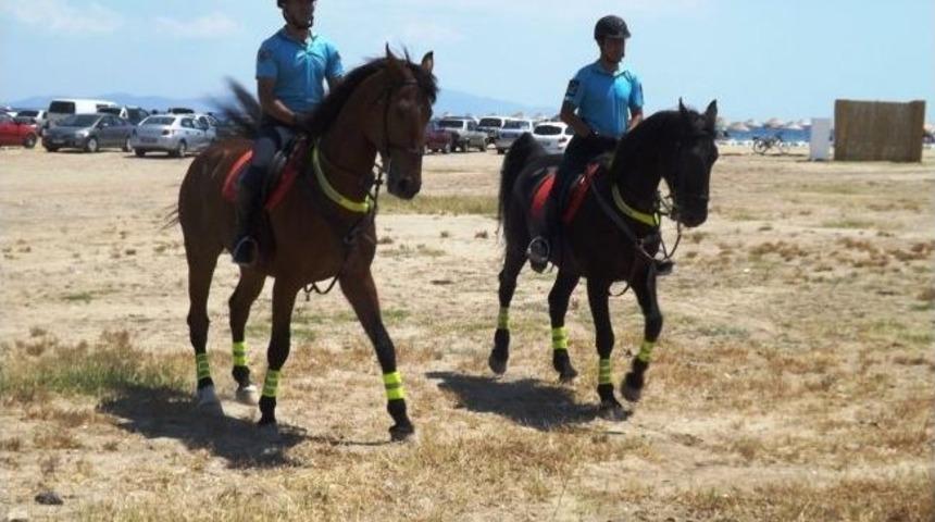Sarımsaklı Plajları Atlı Jandarma Timlerine Emanet