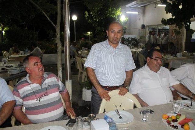 Muhtarlar&rsquo;dan Binbaşı Seydi Salman&rsquo;a Veda Yemeği 2