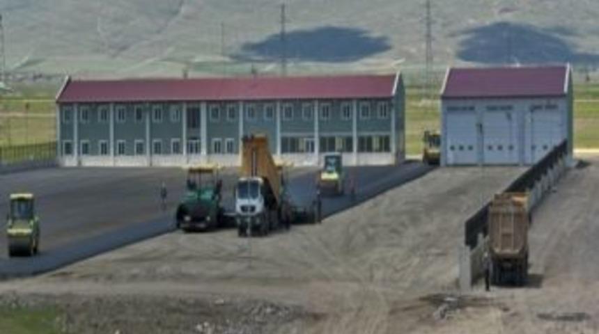 &ldquo;kamyon-tır Garajı Ve Nakliyeciler Sitesi&rdquo; Tamamlanarak Hizmete A&ccedil;ıldı