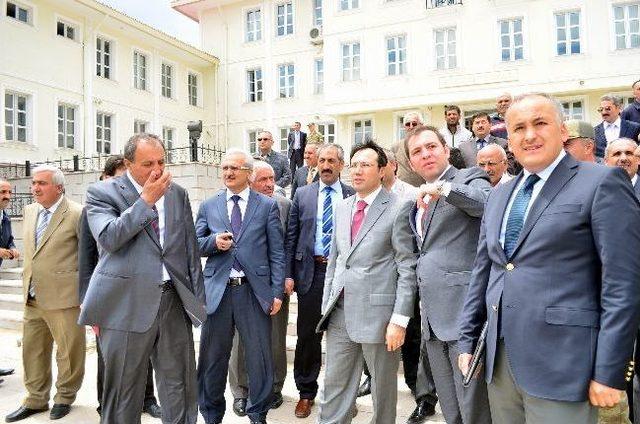 Vali Akdemir&rsquo;den Refahiye İl&ccedil;esine Ziyaret 2