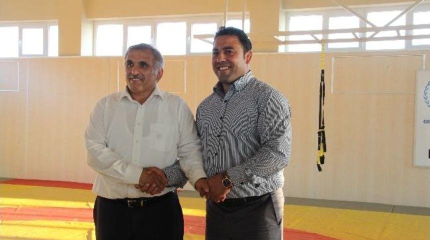 Yerlikaya&rsquo;dan G&uuml;reş İhtisas&rsquo;a Tam Not