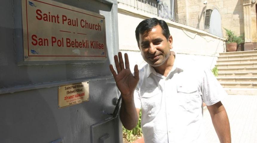 Hint Asıllı Başrahip: Tanışanlar Antepli Misin Diye Soruyor