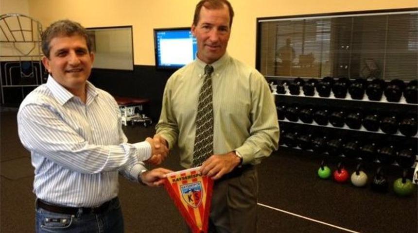 Kayserispor Kul&uuml;b&uuml;n&uuml;n Doktoru Abd&rsquo;de