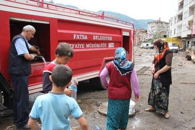 Kabataş’taki Sel Sonrası Çalışmalara Başlandı