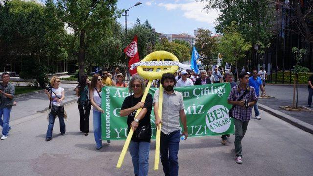 ABD Büyükelçiliğine Sarı Çelenkli Protesto