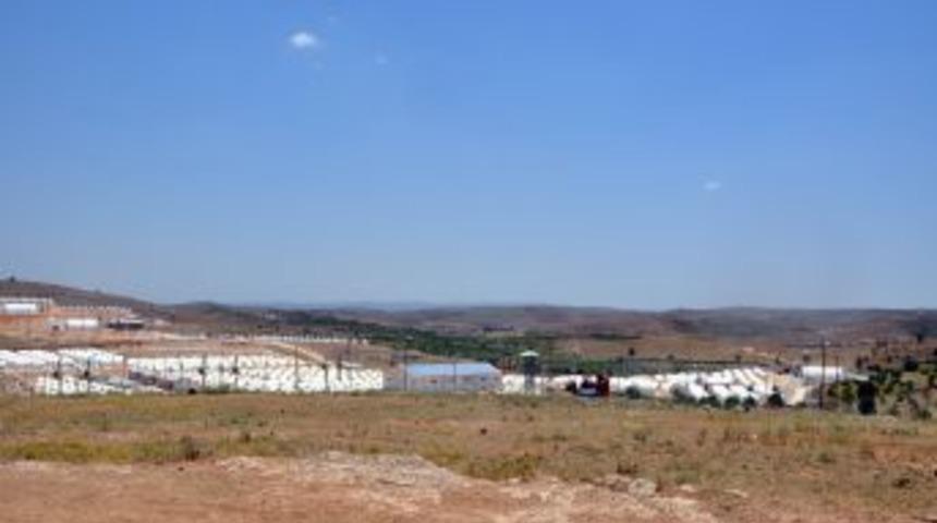 Midyat&rsquo;a Yerleşen Suriyeli Sığınmacı Sayısı 300&rsquo;e D&uuml;şt&uuml;