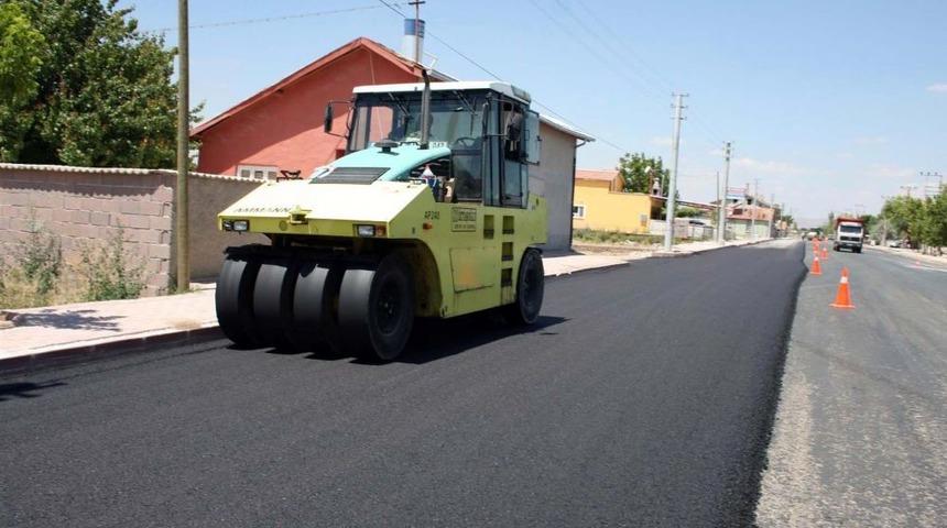 Karatay'da Yollar Asfaltlanıyor