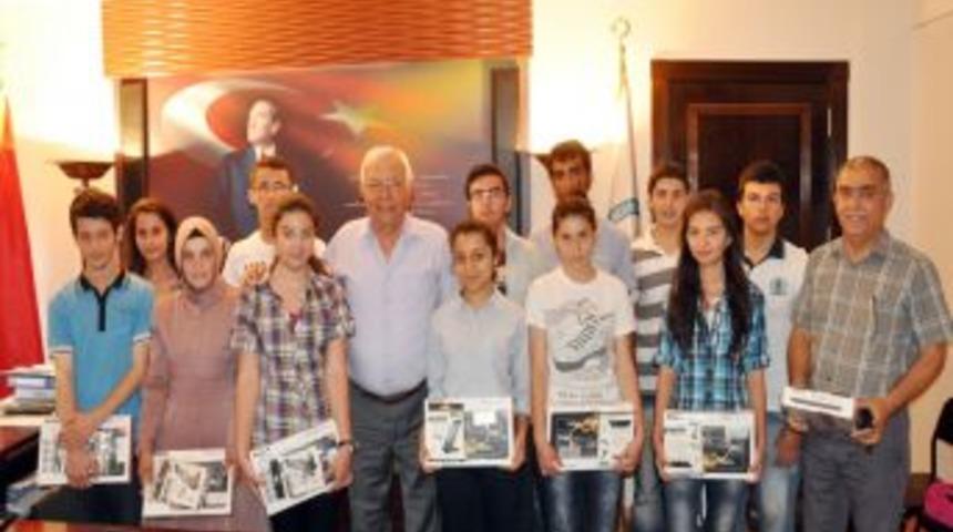 Birinci &Ouml;ğrencilere Tablet Bilgisayar