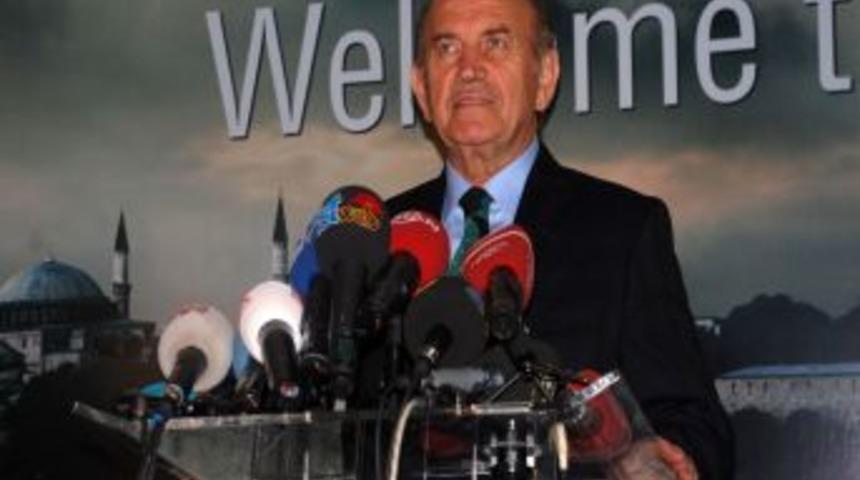 Topbaş: Otob&uuml;s Durağının Yeri Değişecekse Bile Onu Halka Soracağız