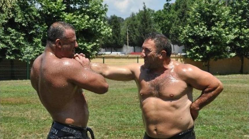 Efsane Pehlivan Taş&ccedil;ı, Er Meydanına Geri D&ouml;n&uuml;yor