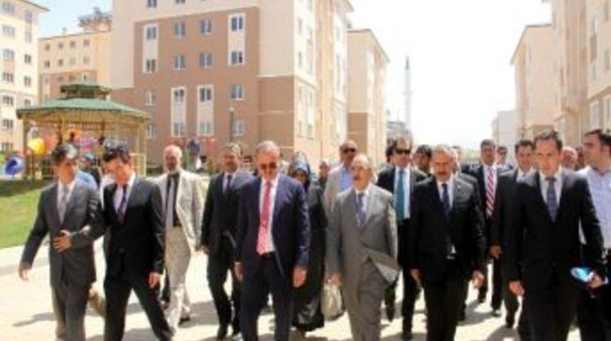 Atalay&rsquo;dan Arın&ccedil;&rsquo;ın &lsquo;istifa&rsquo; Haberine Yalanlama