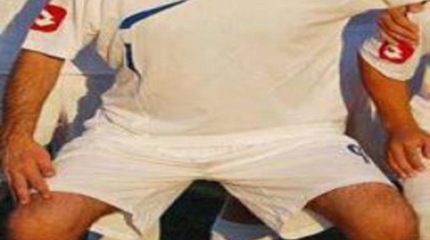 Kalp Krizinden &Ouml;len Efekan&rsquo;ın Diplomasını Anne Ve Babası Aldı