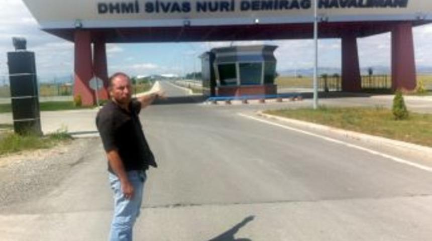 Havalimanında Ayı Paniği