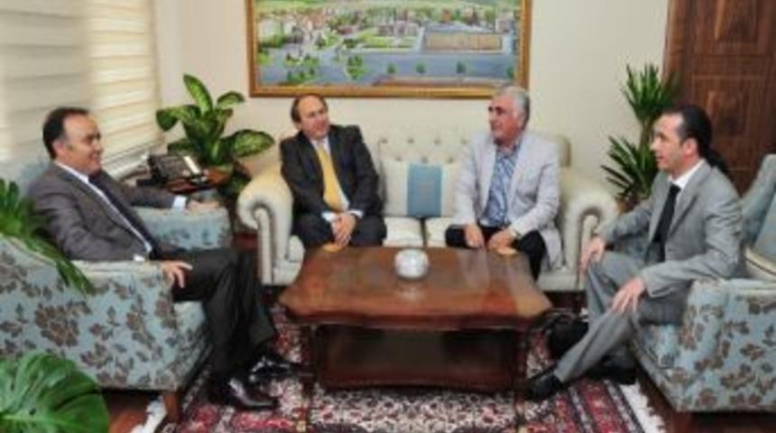 Dagc&rsquo;den Vali Altıparmak&rsquo;a Ziyaret