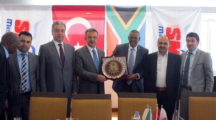 G&uuml;ney Afrika Cumhuriyeti Heyeti Gebze'ye Geldi