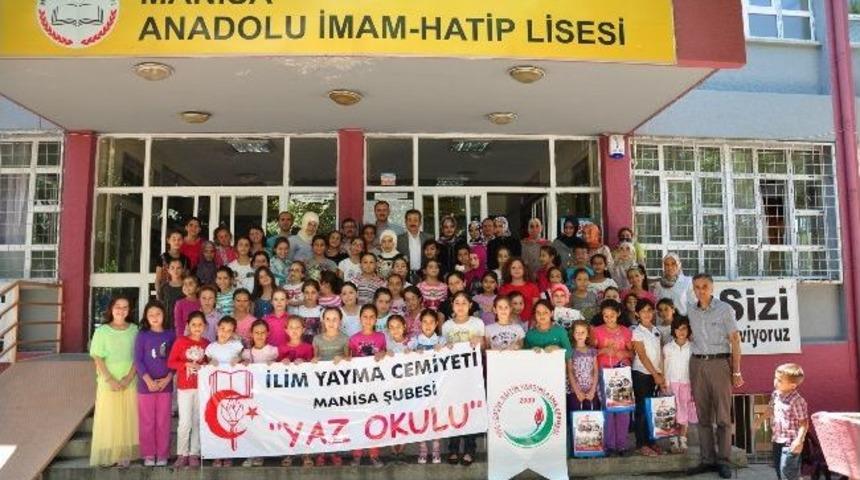 Manisa&rsquo;da Yaz Okuluna 180 &Ouml;ğrenci Katılıyor