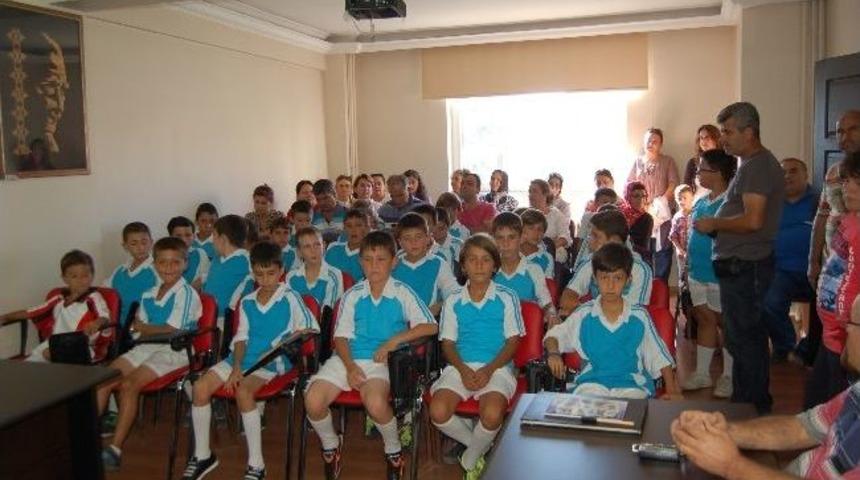 Futbol Yaz Okulu Başlıyor