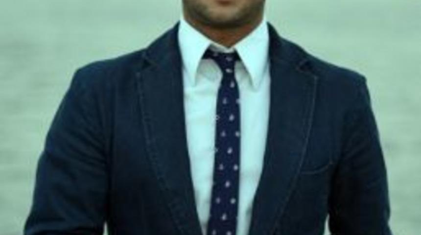 İzmirli Şarkıcının Başarısı