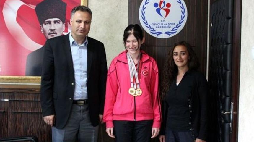 Bayburt Atletizm Tarihinde Bir İlki Başardı