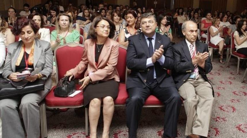 Başkan Sındır, 1. Ulusal Doğum Sonrası Bakım Kongresi&rsquo;nde Konuştu