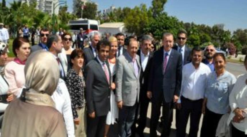 Başbakan Erdoğan, Mersin'den Ayrıldı