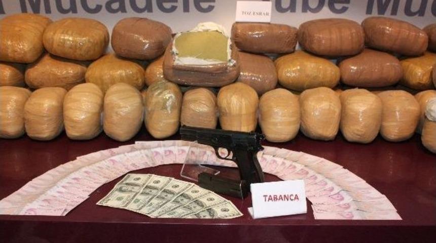 &Ccedil;ocuk Bezi İ&ccedil;inde Uyuşturucu Ka&ccedil;ak&ccedil;ılığı