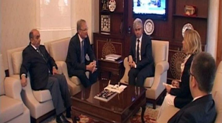 Almanya&rsquo;nın Ankara B&uuml;y&uuml;kel&ccedil;isi Kars Valisi Ve Belediye Başkanını Ziyaret Etti