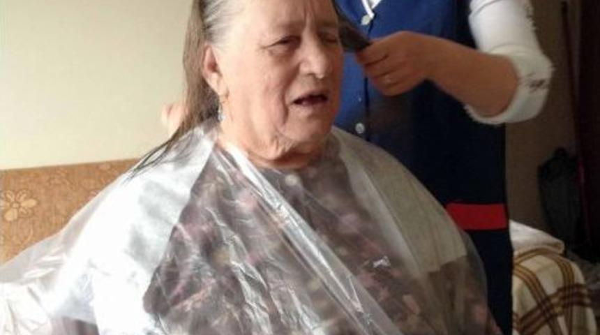 Belediyeden Engelli Vatandaşlara &Uuml;cretsiz Bakım Hizmeti