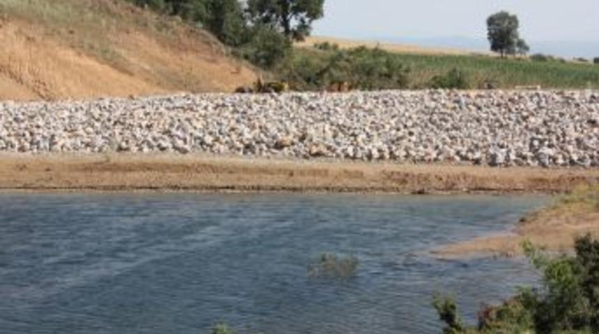 Su Tutulmaya Başlanan Alaylı K&ouml;y&uuml; G&ouml;leti 500 D&ouml;n&uuml;m Araziyi Sulayacak