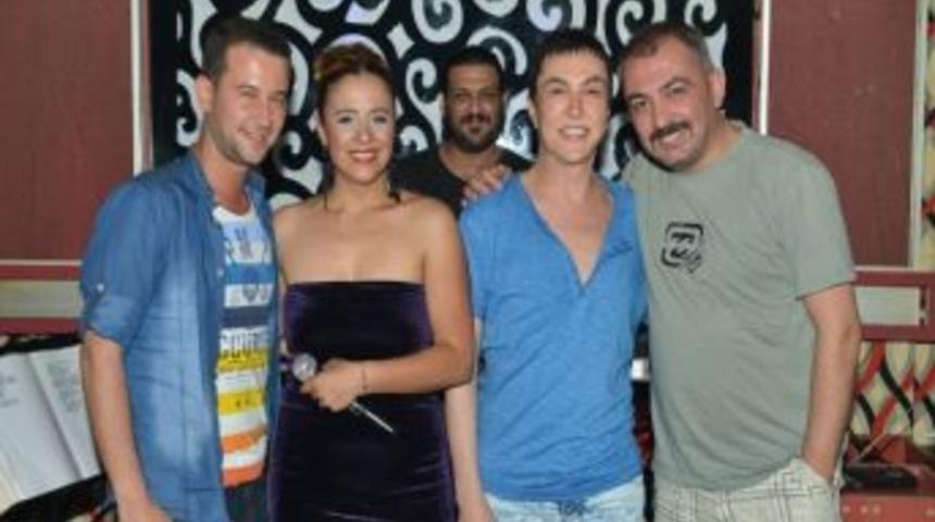 G&ouml;zde İşyapan Coşturdu