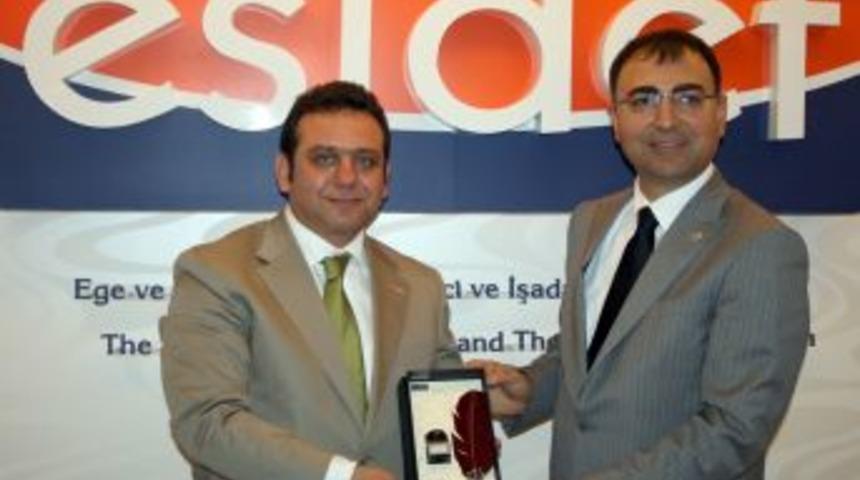 Vali Toprak'tan EXPO &Ccedil;alışmalarından Dolayı ESİDEF&rsquo;e &Ouml;zel Teşekk&uuml;r