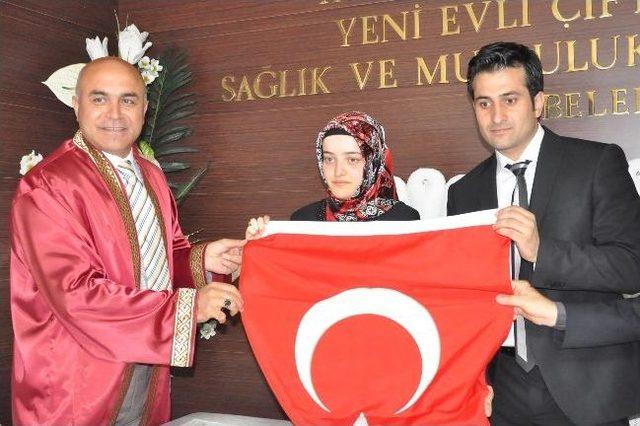 Ali Korkut, Kapı Kapı Dolaşıp Vatandaşları Ak Parti Mitingine Davet Etti