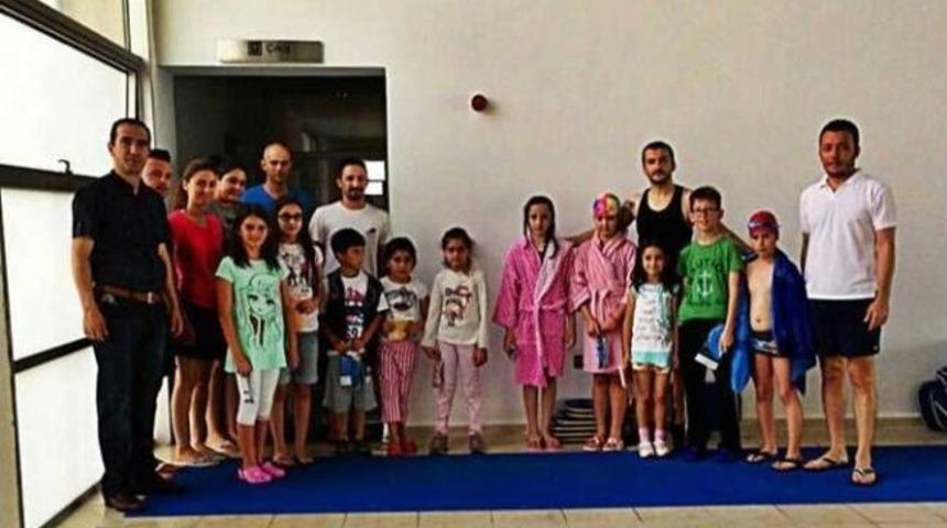 Esog&uuml; Kapalı Y&uuml;zme Havuzu&rsquo;nda D&ouml;nem Sonu Etkinliği