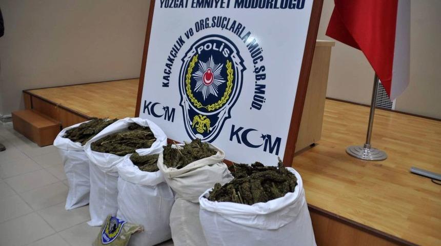 Yozgat Polisi 73 Kilo Kubar Esrar Ele Ge&ccedil;irdi