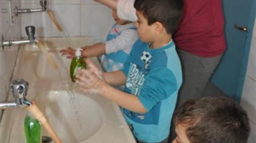 Adana'da 3 Bin 639 &Ccedil;ocuğa Doğru El Yıkama Eğitimi Verildi