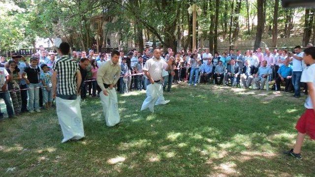 Belediye Başkanı Çakır, Esenlik Şirketi Çalışanları İle Piknik Yaptı