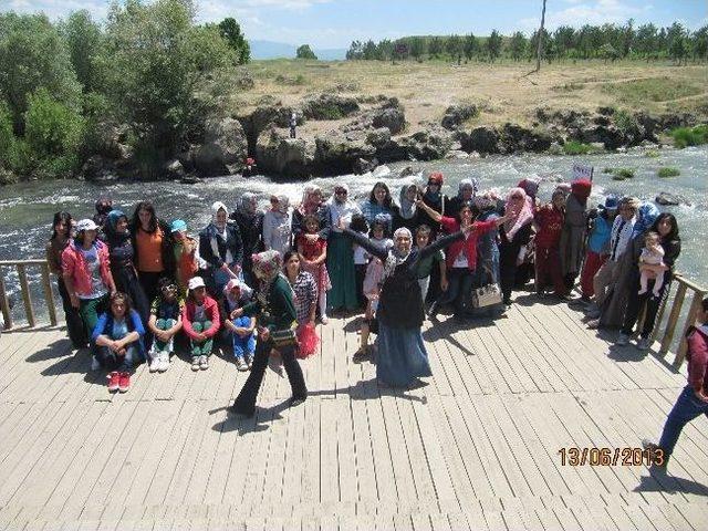 Van Çocuk Evleri Çocuk Evleri Şenliği Başlattı