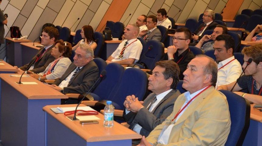 &lsquo;KOBİ&rsquo;lerin D&uuml;nya Ile Rekabeti, Katma Değerli &Uuml;r&uuml;nle M&uuml;mk&uuml;n&rsquo;