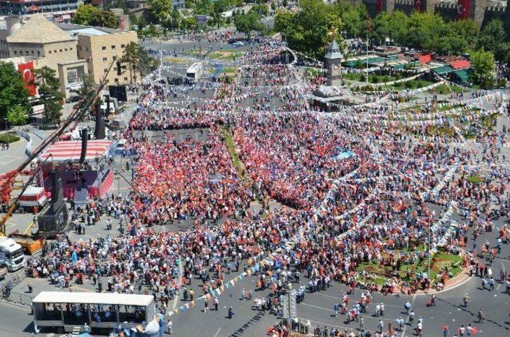 Kayseri Milli İradeye Saygı Mitingi (4) G1