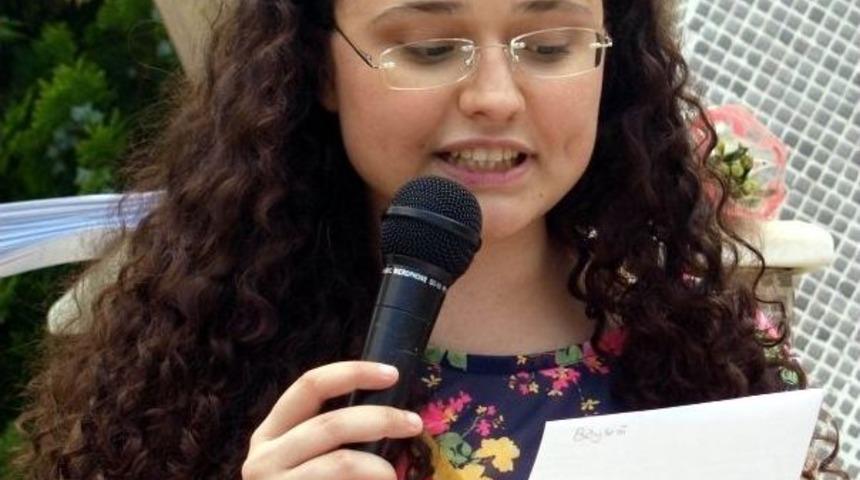 Seal&rsquo;in 2013 Yılı Okul Birincisi Tuğba Balkan Oldu