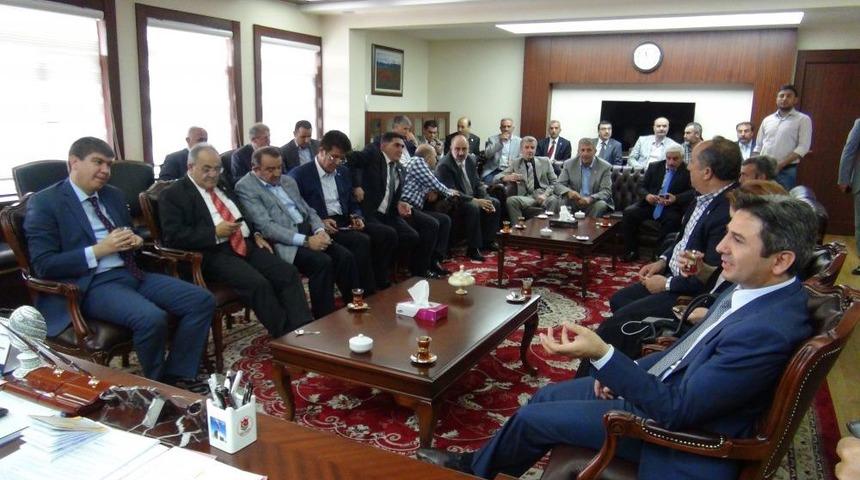 Menderes Türel: Bunlar Milletin Tokadını Sandıkta Yine Yiyecektir