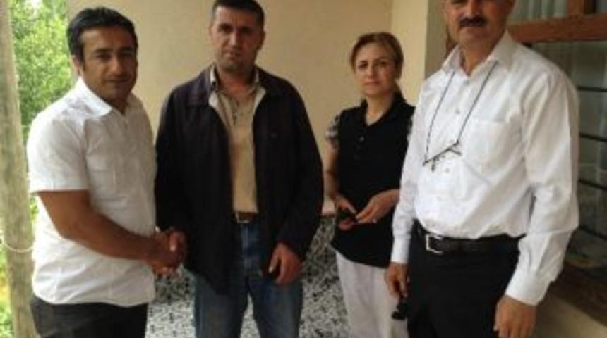 Organ Bağışı Yapan Demir Ailesine Van İl Sağlık M&uuml;d&uuml;rl&uuml;ğ&uuml;nden Ziyaret