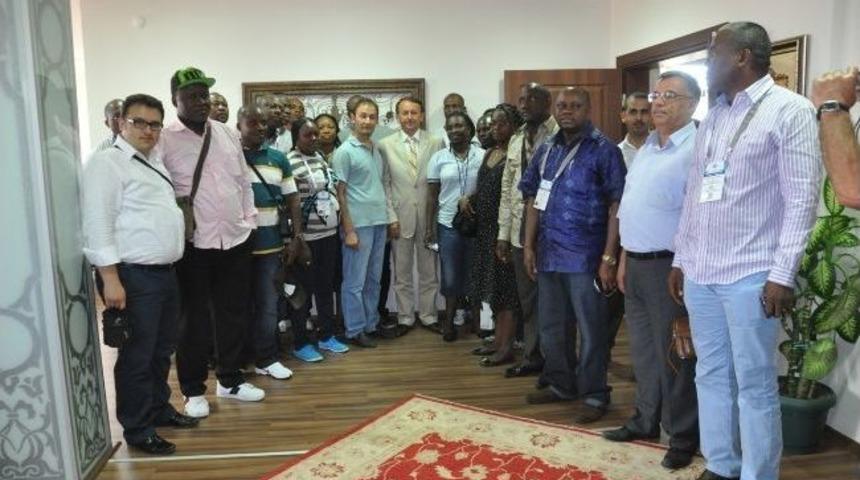 Karabalık'ın Afrikalı Ziyaretçileri